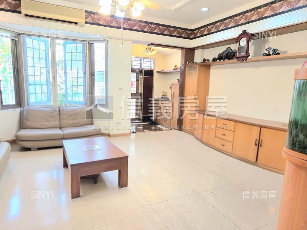麗景稀有市區透天小苑房屋室內格局與周邊環境