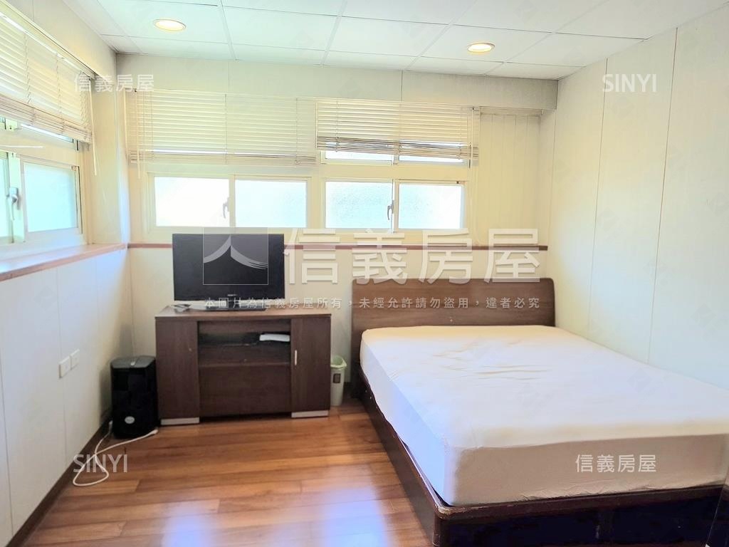 麗景稀有市區透天小苑房屋室內格局與周邊環境