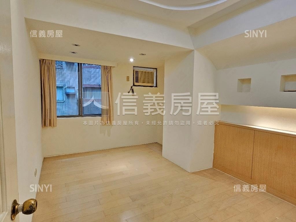 逢甲美村非凡家溫馨美屋房屋室內格局與周邊環境