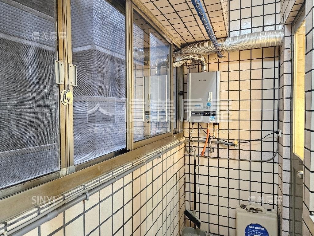 逢甲美村非凡家溫馨美屋房屋室內格局與周邊環境