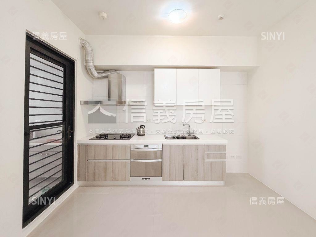 富立和築三房平車房屋室內格局與周邊環境