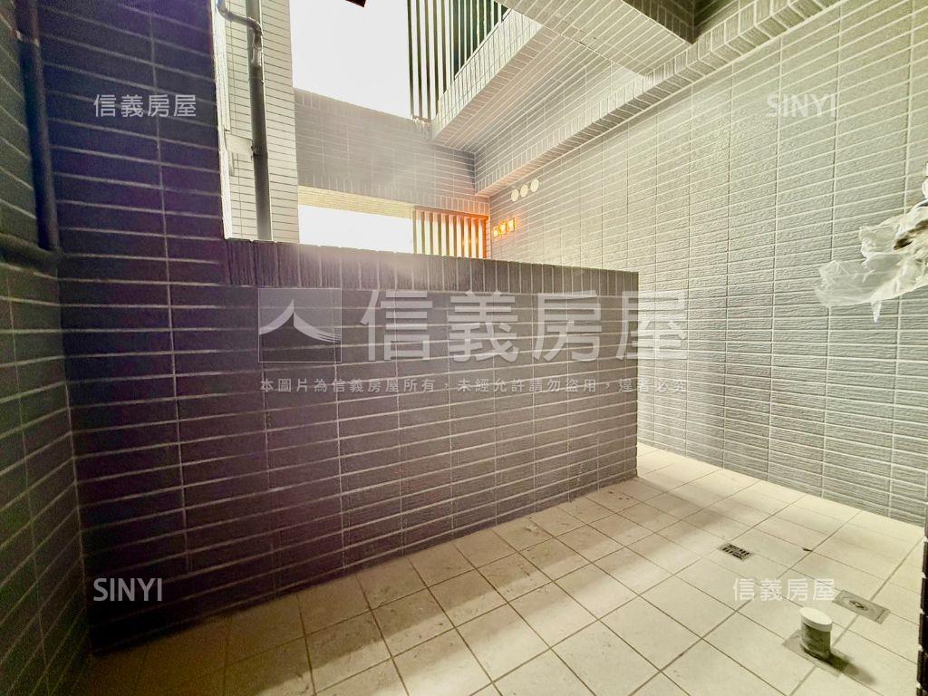 璞樹謙里中高樓三房車位房屋室內格局與周邊環境