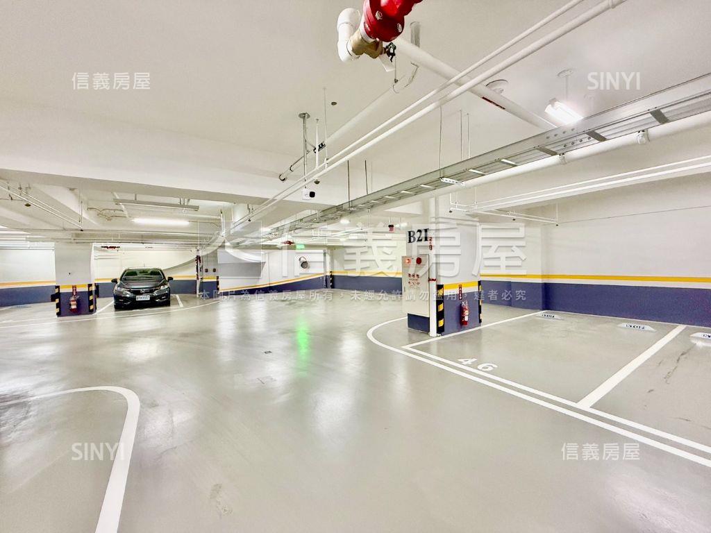 璞樹謙里中高樓三房車位房屋室內格局與周邊環境