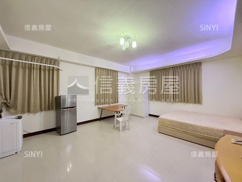 國際路三角窗金透天店面！房屋室內格局與周邊環境