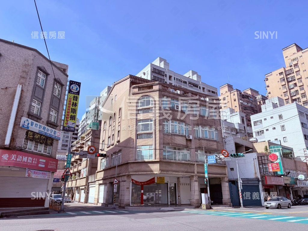 國際路三角窗金透天店面！房屋室內格局與周邊環境