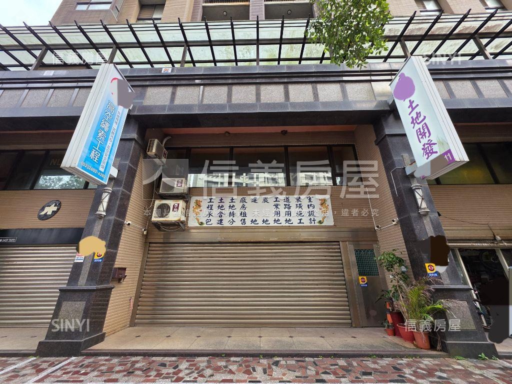 面文化二路大面寬金店面房屋室內格局與周邊環境