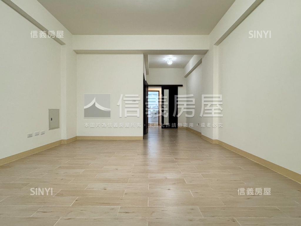 探索公園臨約２０米路店住房屋室內格局與周邊環境