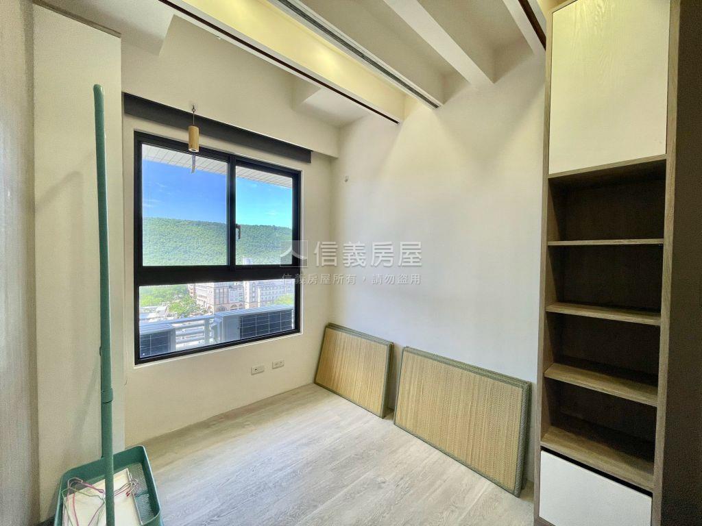 高鐵三面採光高樓質感兩房房屋室內格局與周邊環境