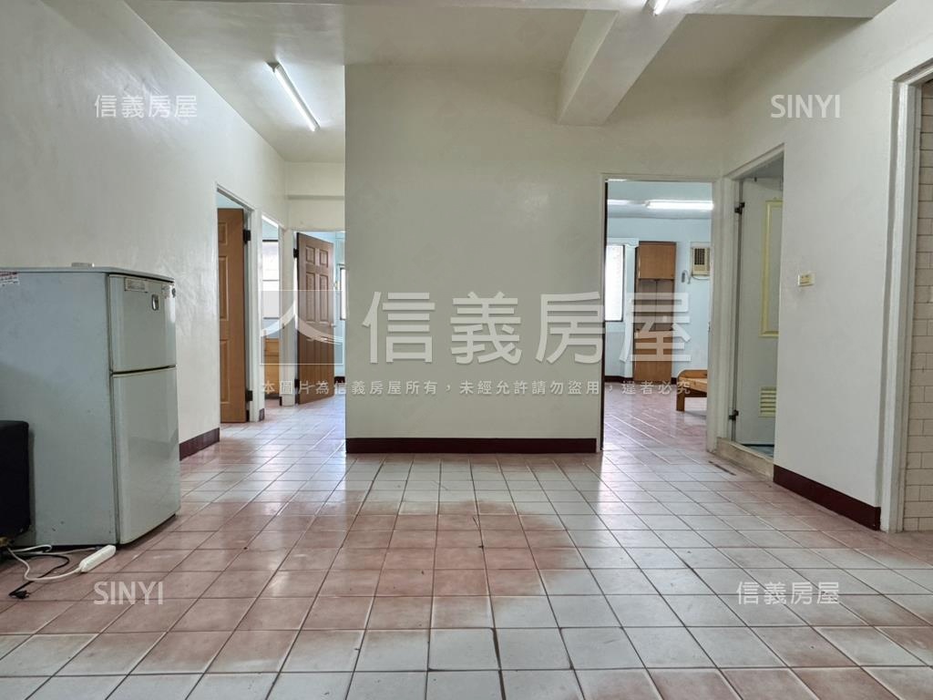 正豐街成家四房美宅房屋室內格局與周邊環境