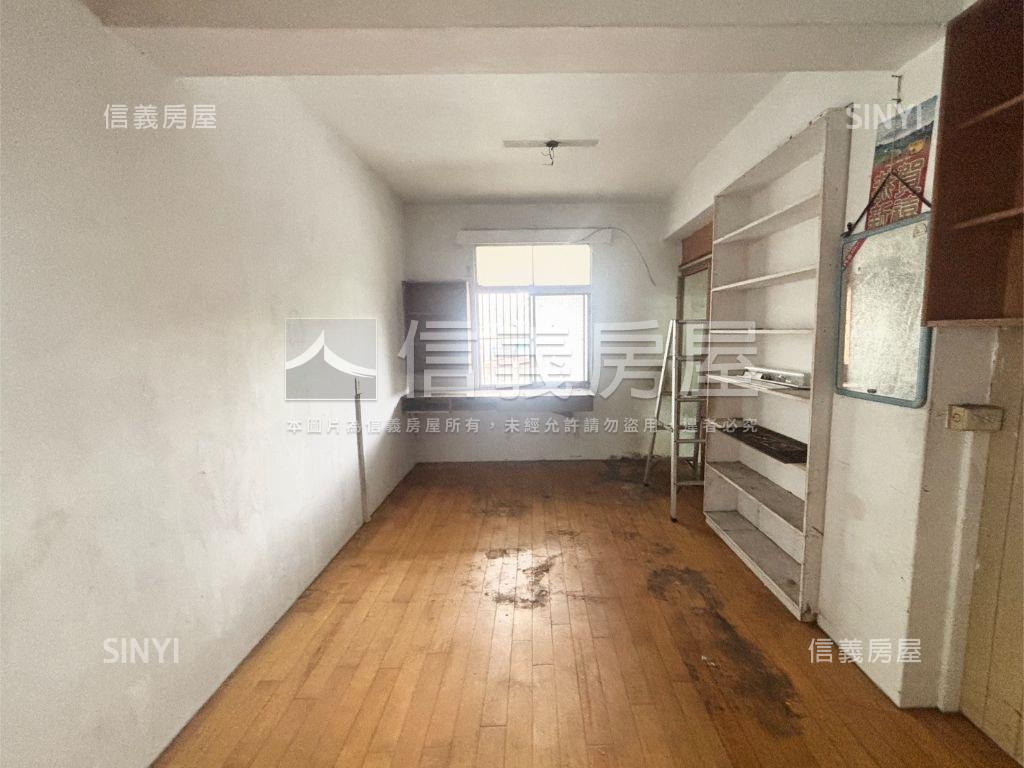 專任！大空間採光二樓美寓房屋室內格局與周邊環境