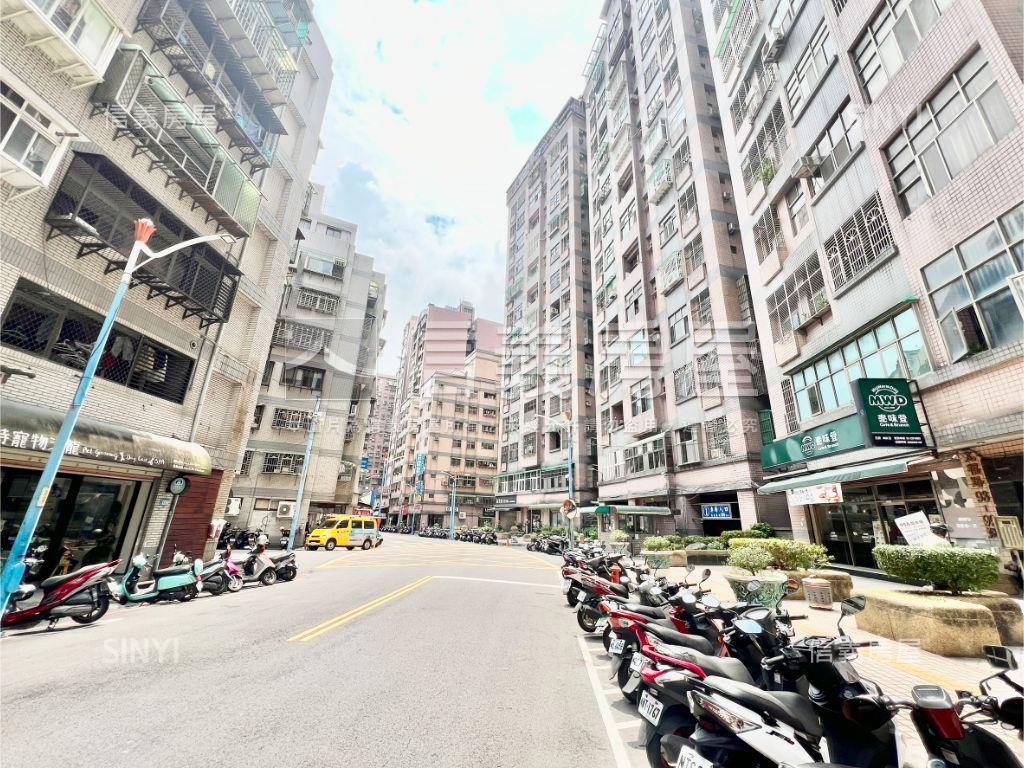 專任！大空間採光二樓美寓房屋室內格局與周邊環境