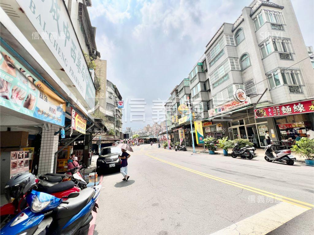 專任！大空間採光二樓美寓房屋室內格局與周邊環境