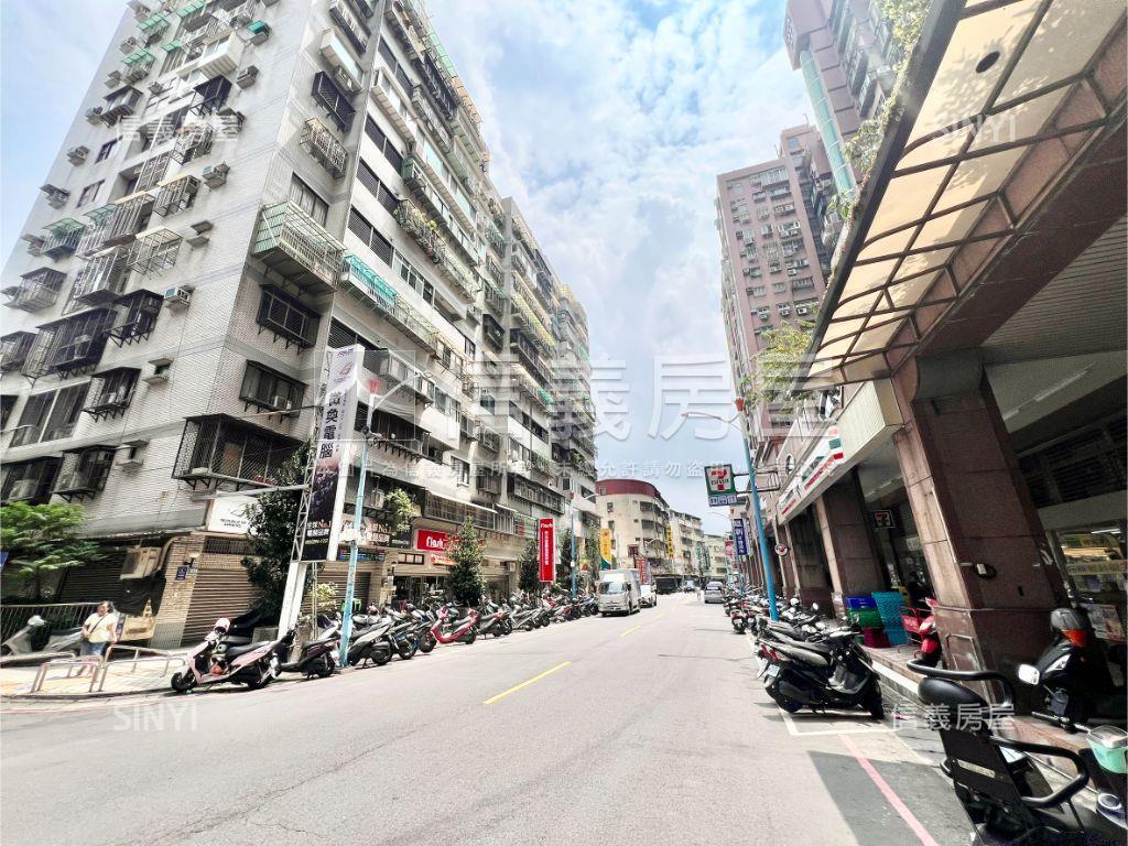 專任！大空間採光二樓美寓房屋室內格局與周邊環境