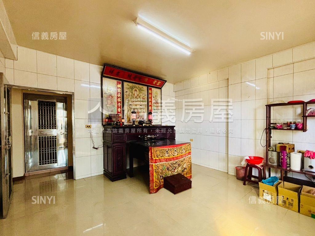 ８８旁大空間三角窗透店房屋室內格局與周邊環境