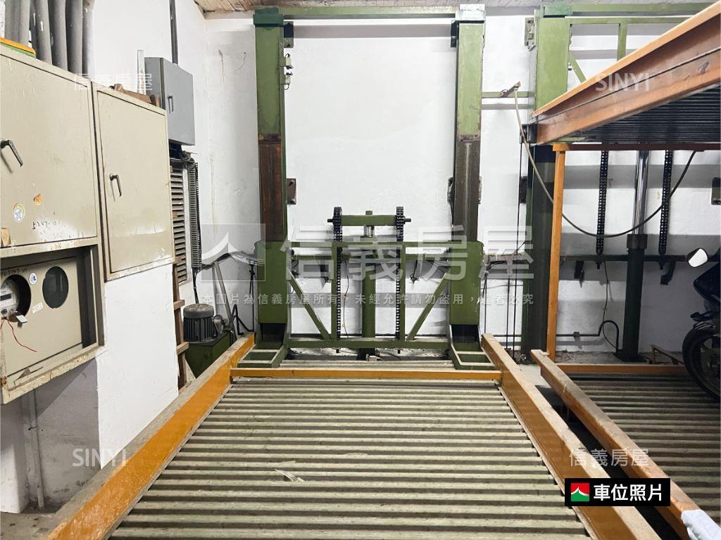 雙層面公園愜意景觀宅房屋室內格局與周邊環境