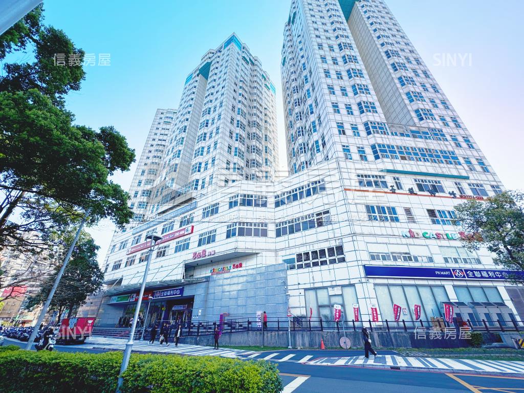 海韻山嵐摩天京華房屋室內格局與周邊環境