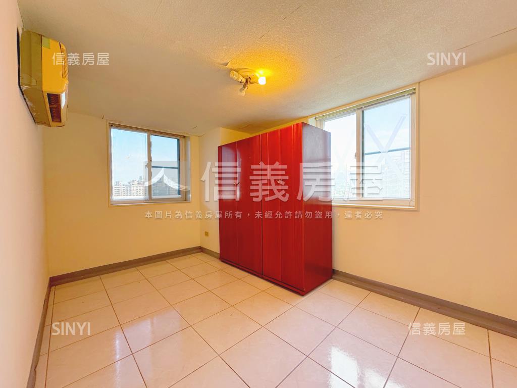 海韻山嵐摩天京華房屋室內格局與周邊環境