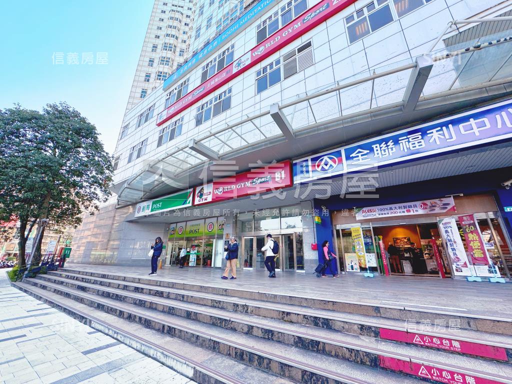 海韻山嵐摩天京華房屋室內格局與周邊環境