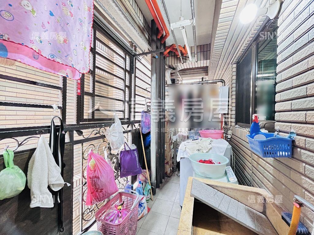 專約麗景美裝四房車位房屋室內格局與周邊環境