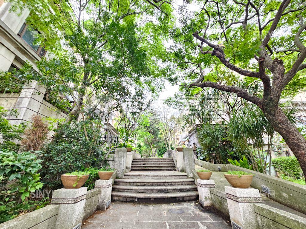 中大拾翠質感美別墅房屋室內格局與周邊環境