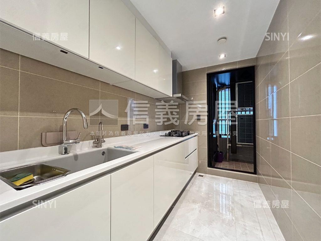 ＜店長推薦＞揚昇君苑１２房屋室內格局與周邊環境