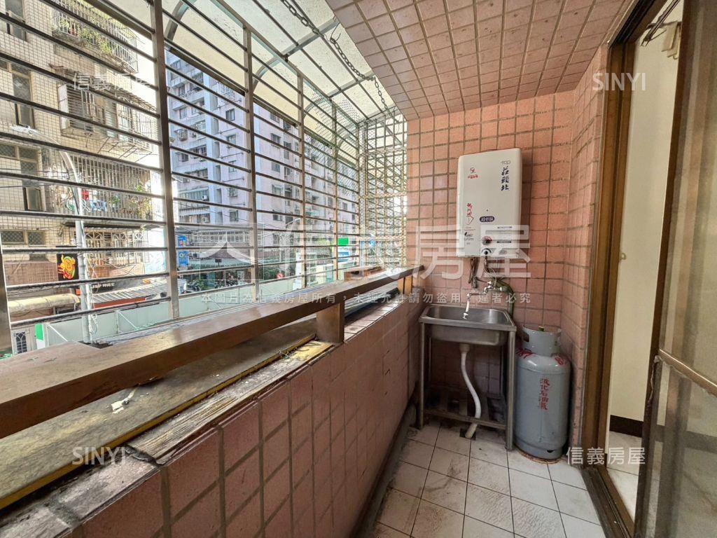 新樂園，獨立套房房屋室內格局與周邊環境