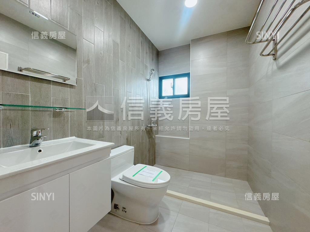 近水交社整新面寬車墅房屋室內格局與周邊環境
