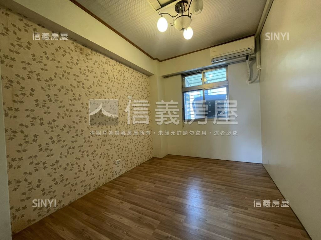 金雞報喜邊間捷運三房房屋室內格局與周邊環境