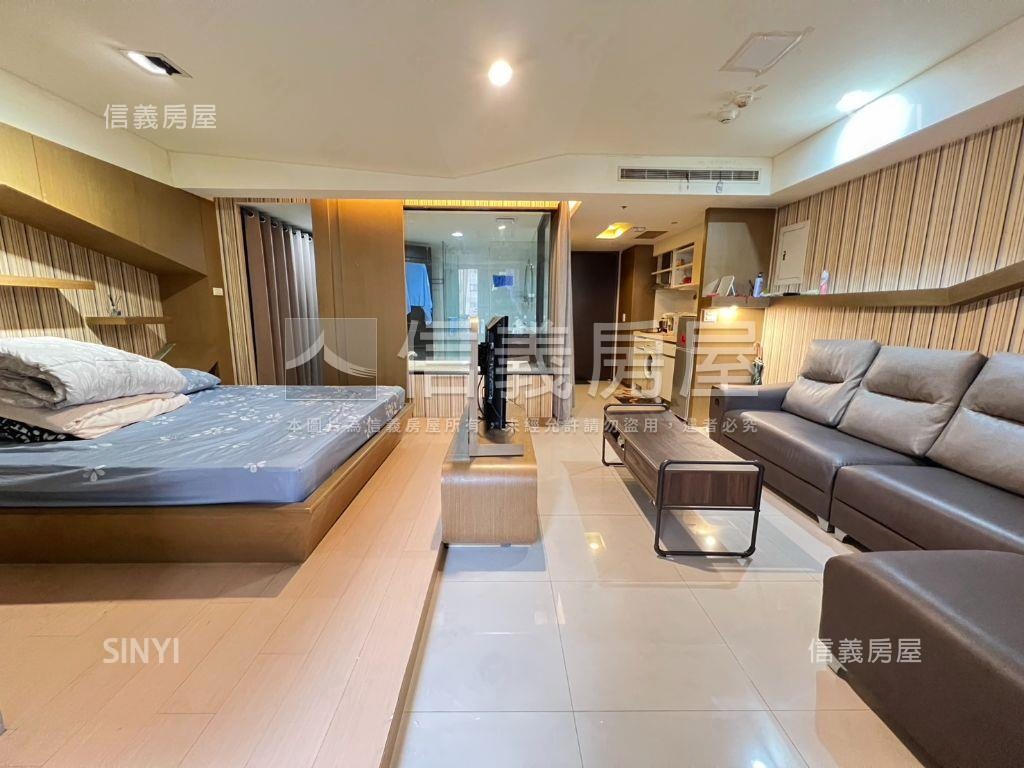 康朵次頂樓小豪宅一房車位房屋室內格局與周邊環境