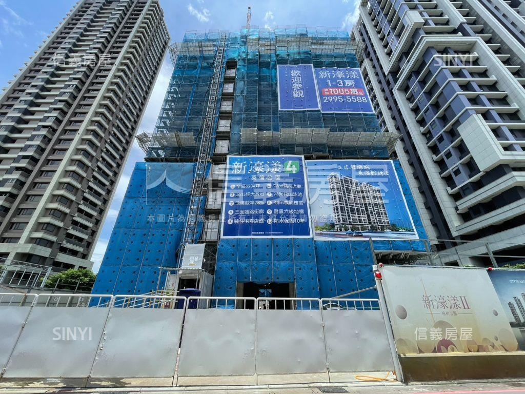 新濠漾Ⅱ高樓２房車位房屋室內格局與周邊環境