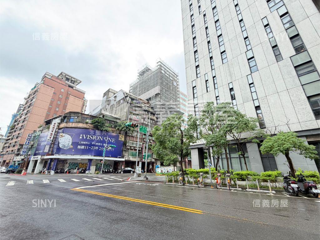 低總天禧名門坡道機械車位房屋室內格局與周邊環境