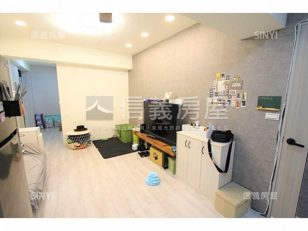 近捷運◆寬敞３房２樓美寓房屋室內格局與周邊環境