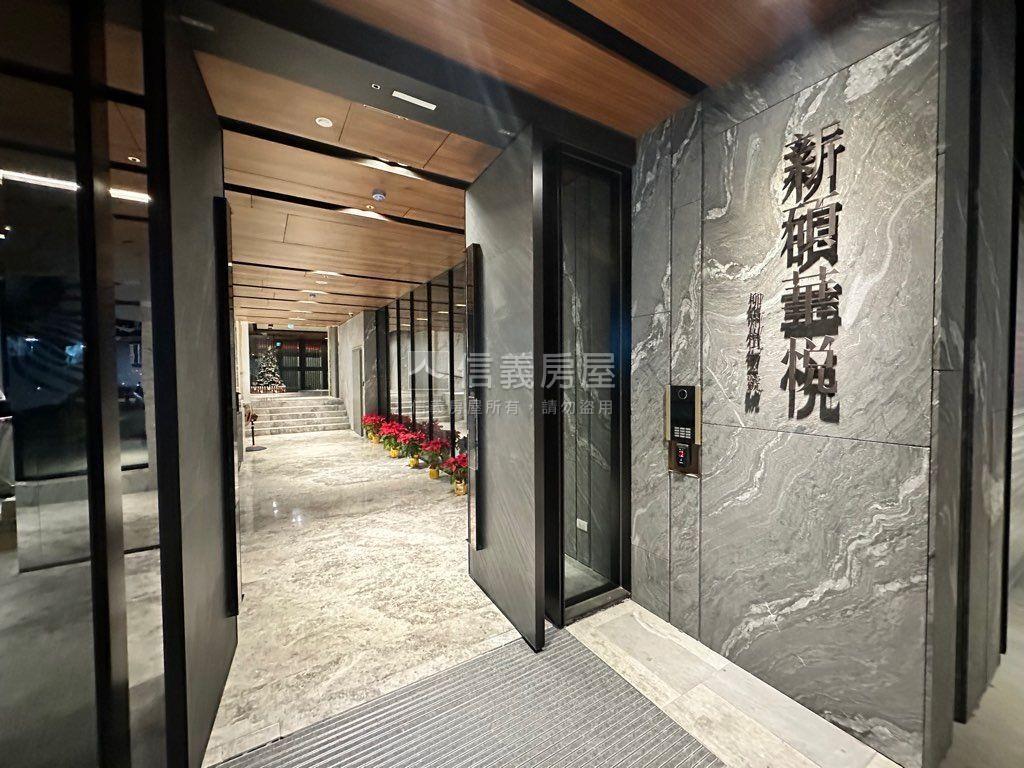 新碩稀有小家庭２房美屋房屋室內格局與周邊環境