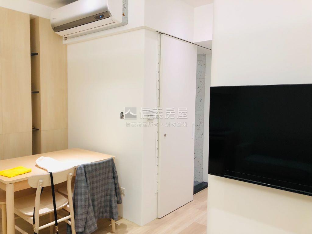 新碩稀有小家庭２房美屋房屋室內格局與周邊環境