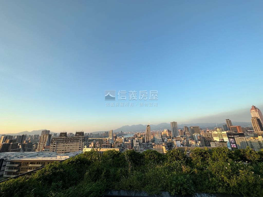 新碩稀有小家庭２房美屋房屋室內格局與周邊環境