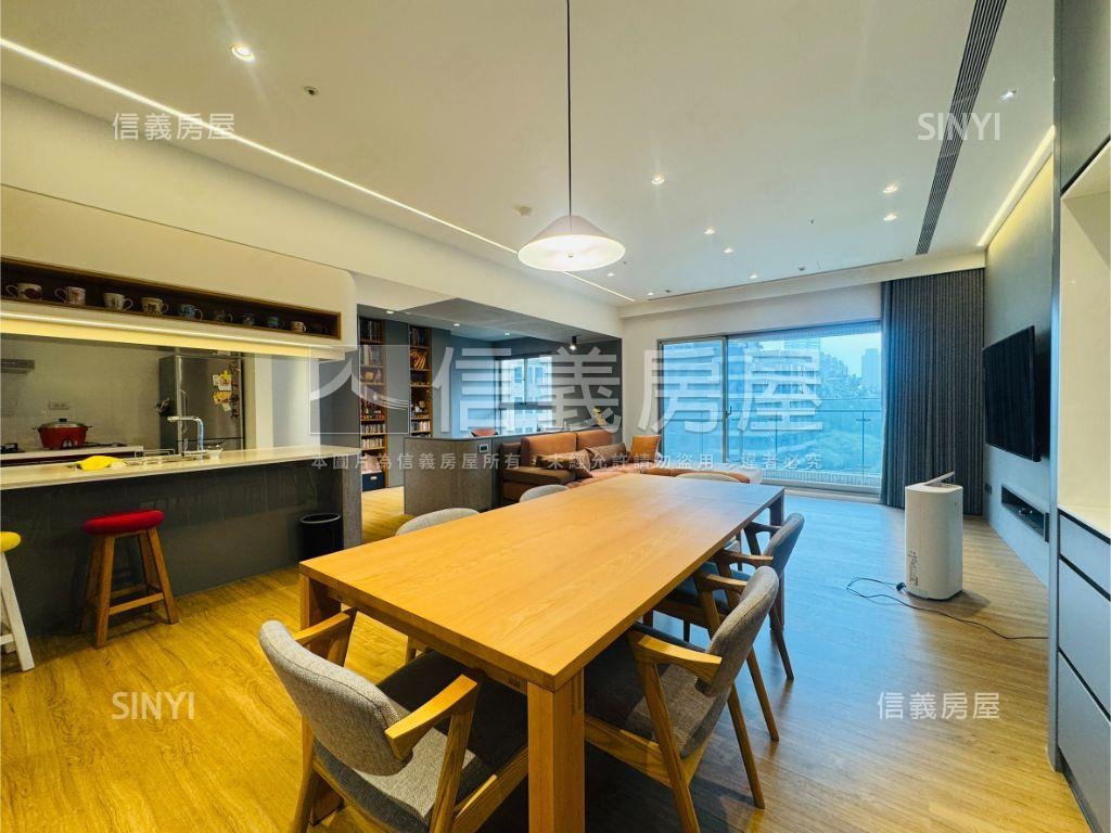 低調奢華馥人灣採光三房房屋室內格局與周邊環境