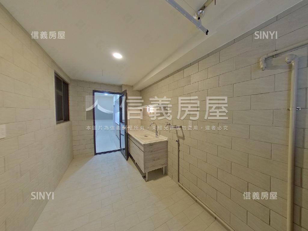 聯悅臻面社區中庭房屋室內格局與周邊環境