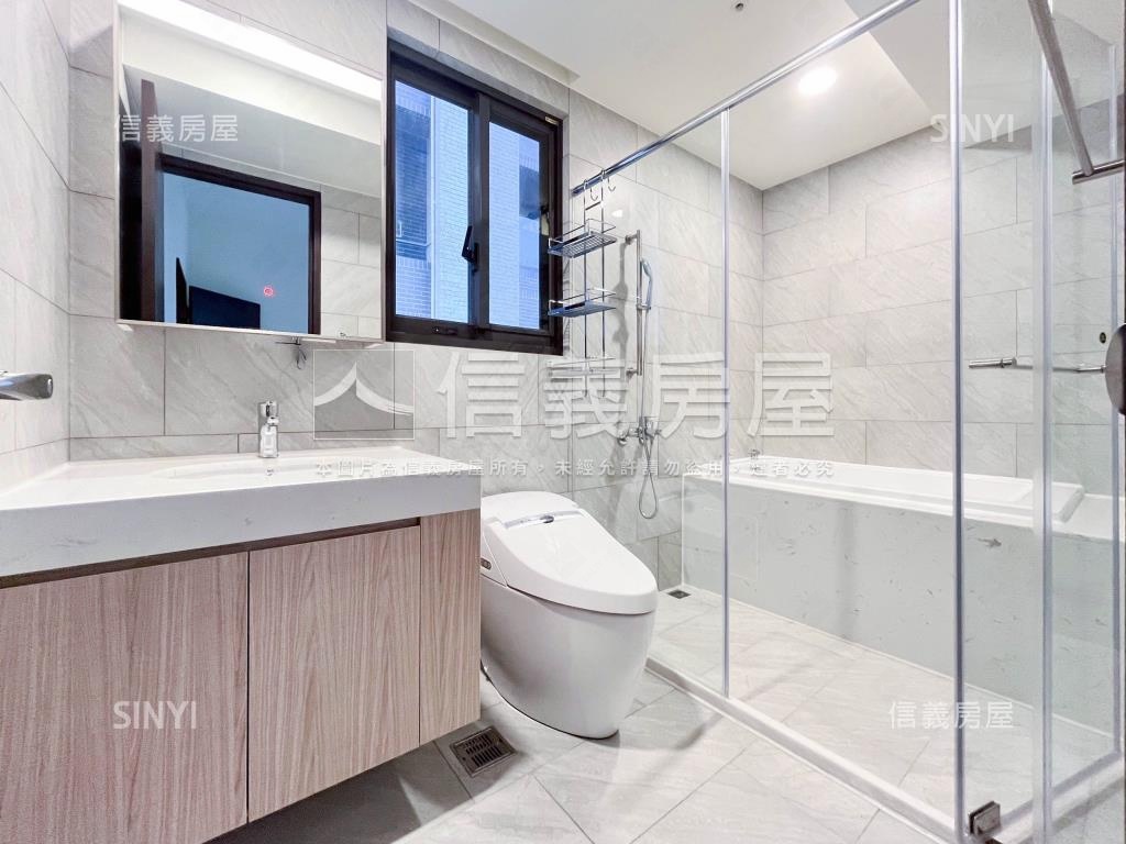 聯悅臻面社區中庭房屋室內格局與周邊環境