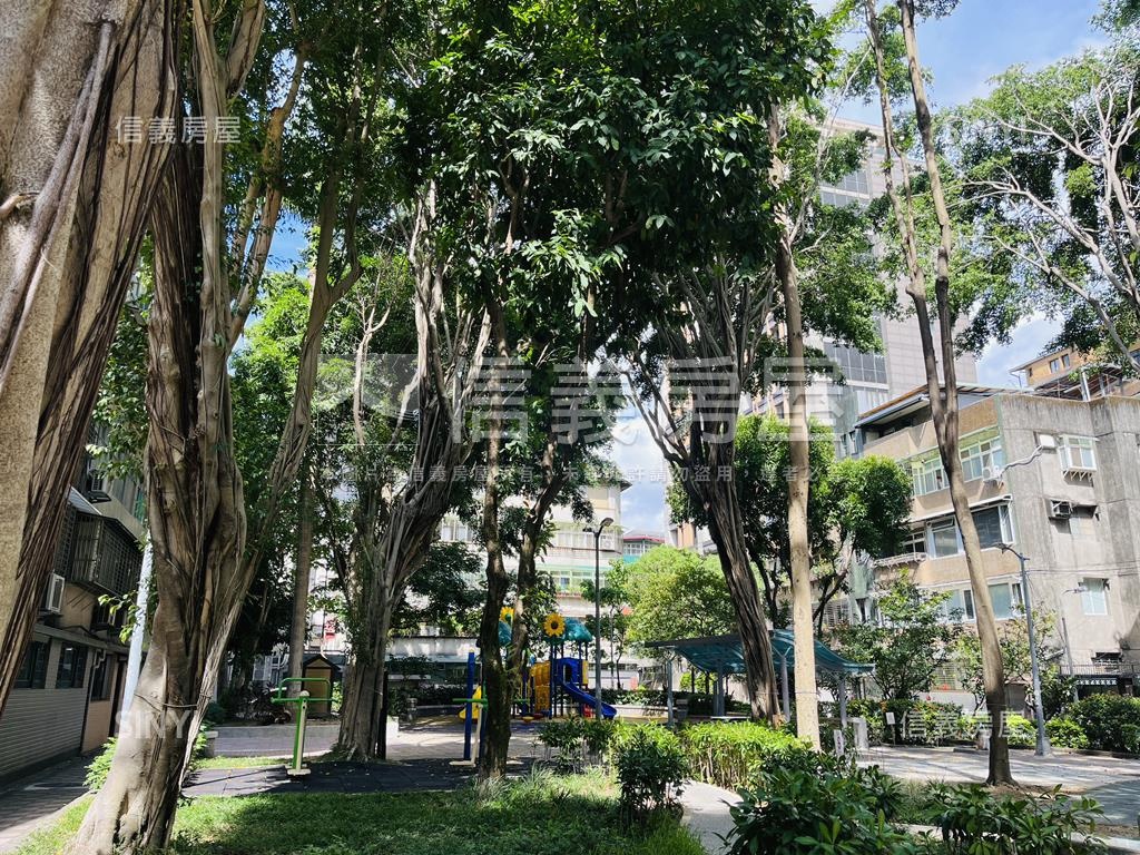 龍門金華附小華廈附車位房屋室內格局與周邊環境