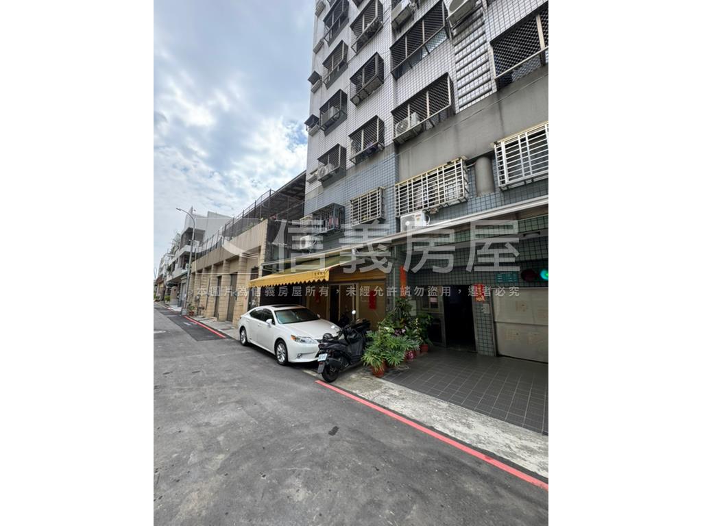 公益商圈低總價大面寬店面房屋室內格局與周邊環境