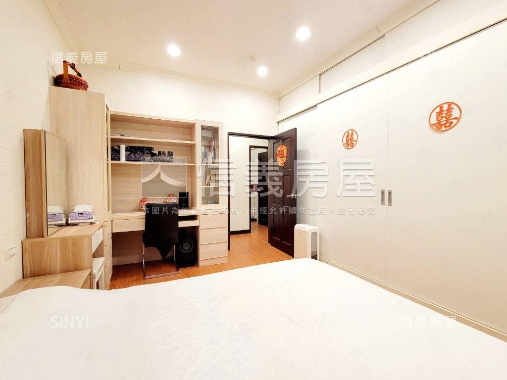 施華洛奇經典四房雙車位房屋室內格局與周邊環境