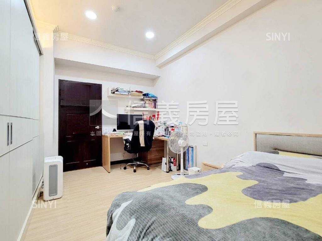 施華洛奇經典四房雙車位房屋室內格局與周邊環境