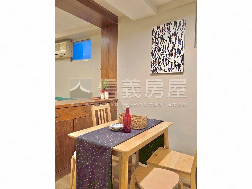 昌平街三房兩衛精美華廈房屋室內格局與周邊環境