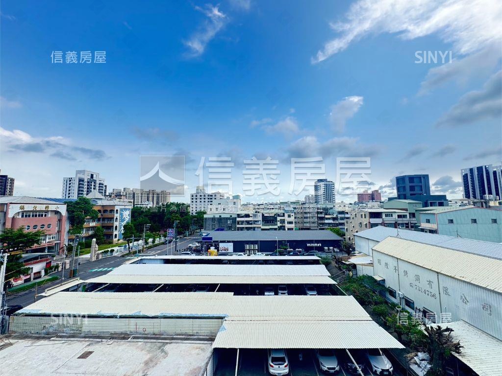華鳳鎮北國小旁面寬透天房屋室內格局與周邊環境