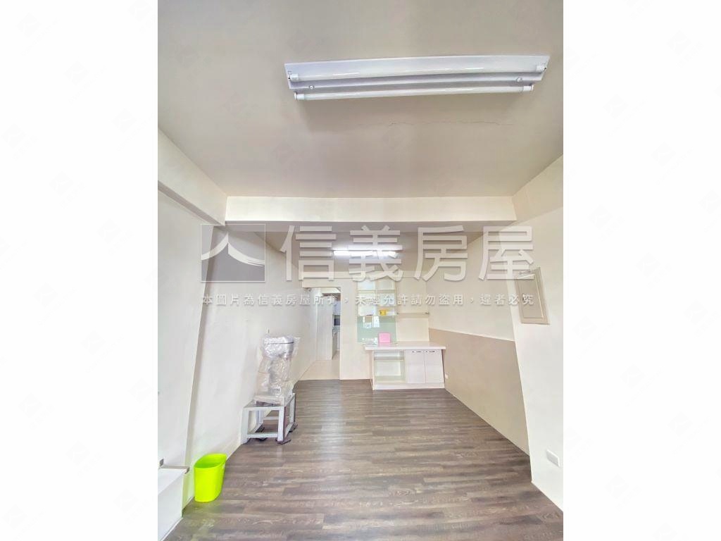 近美術館重新拉皮活路透店房屋室內格局與周邊環境