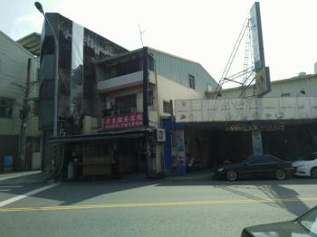 勤益科大吃市店面