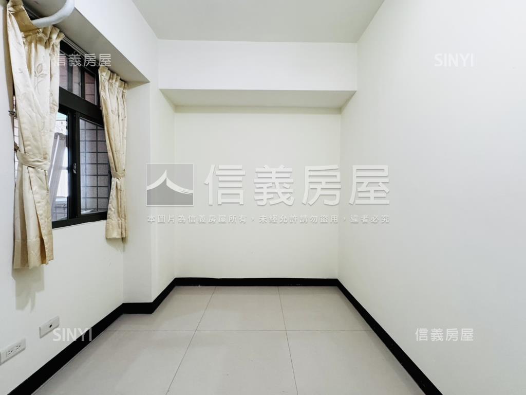 基河公園首席雙衛邊間宅房屋室內格局與周邊環境