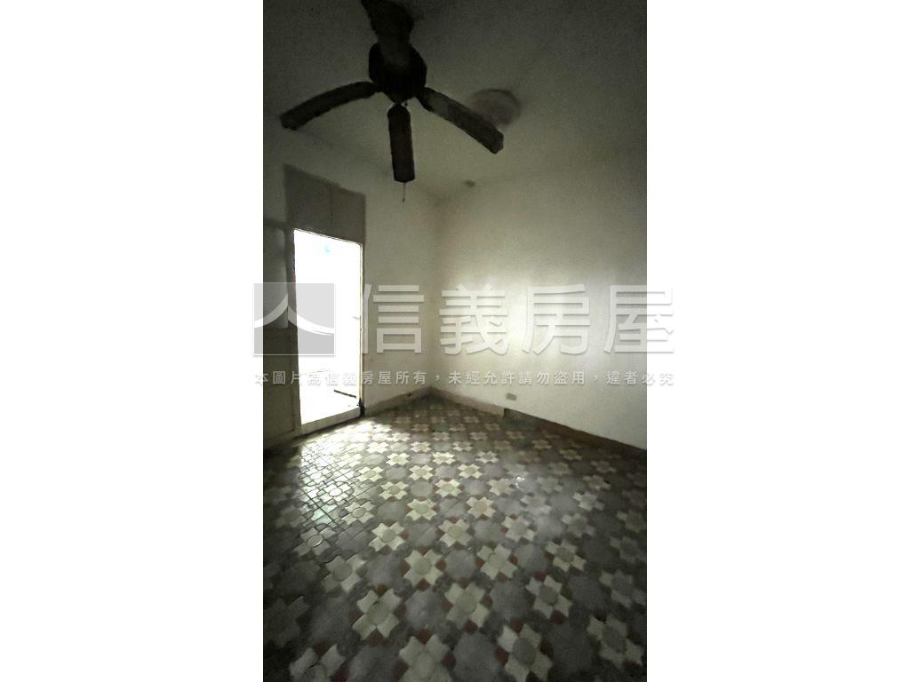 【地上權】小資收租置產宅房屋室內格局與周邊環境