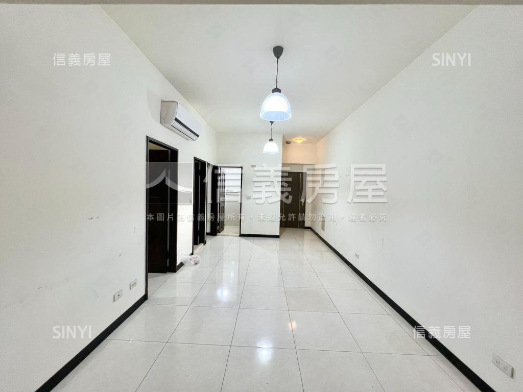 馥華大台北邊間方正房屋室內格局與周邊環境