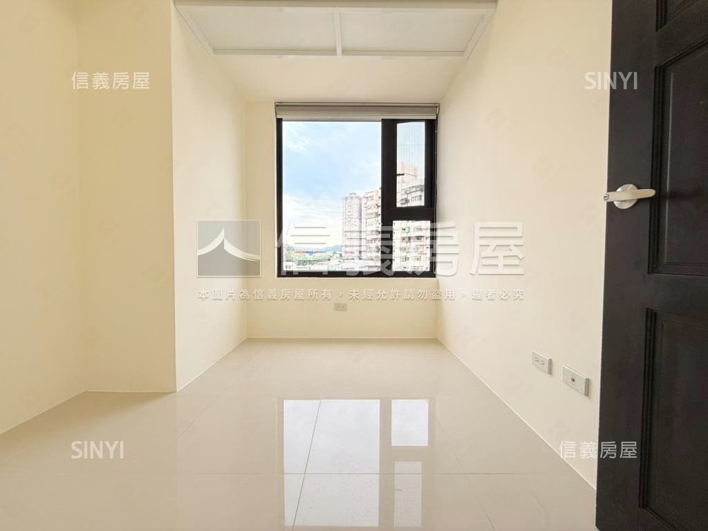 溫潤•富貴名邸二房車位房屋室內格局與周邊環境